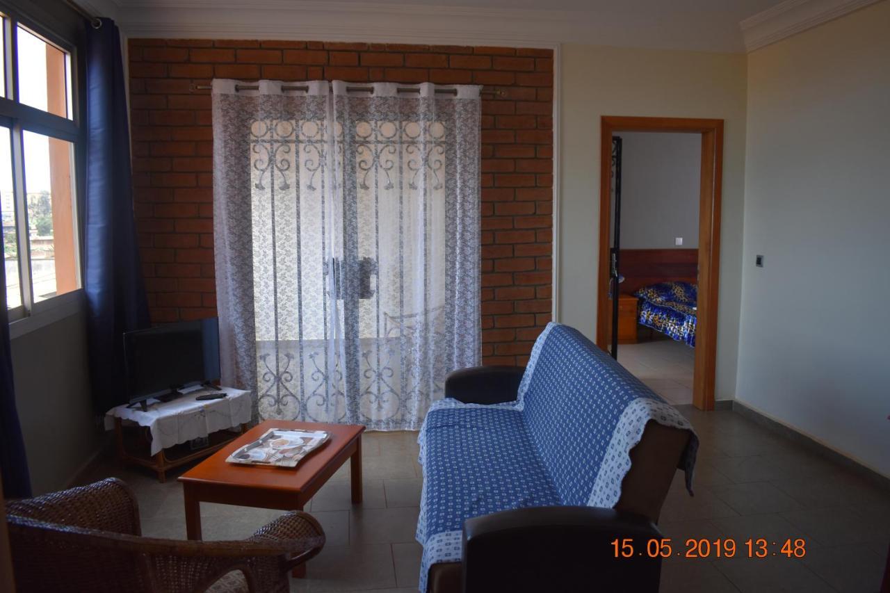 Residence Vicyma 2 P Tout Confort Bafoussam Centre Luaran gambar